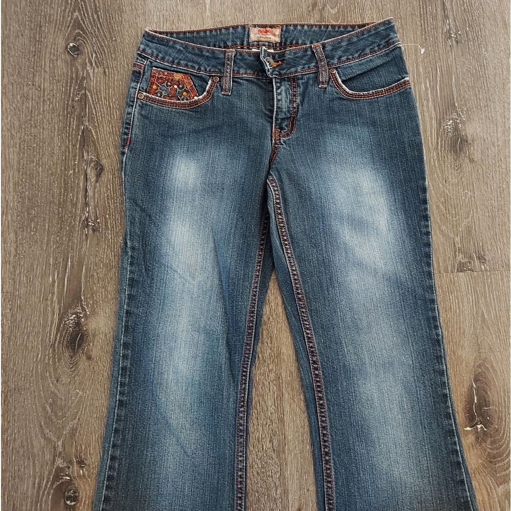 No Boundaries Vintage 90s Embellished Flare Jeans Size 9 - Picture 2 of 10
